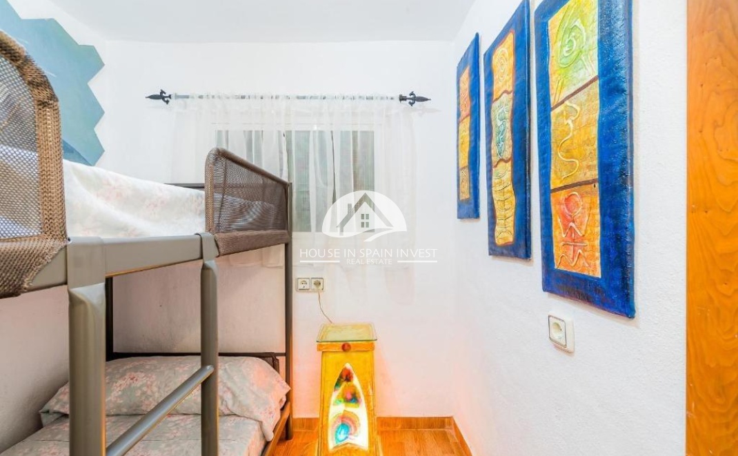 Resale - Apartment  - Torrevieja - El Acequión - Los Náufragos