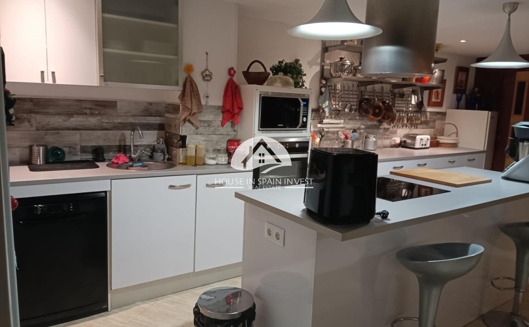 Resale - Apartment  - Torrevieja - El Acequión - Los Náufragos