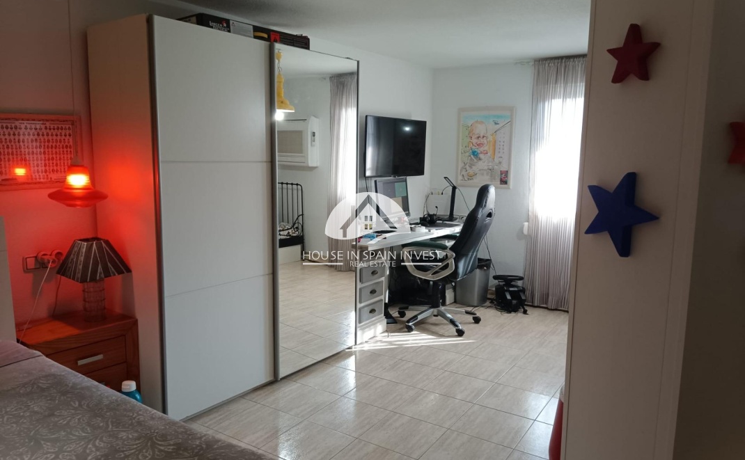 Resale - Apartment  - Torrevieja - El Acequión - Los Náufragos