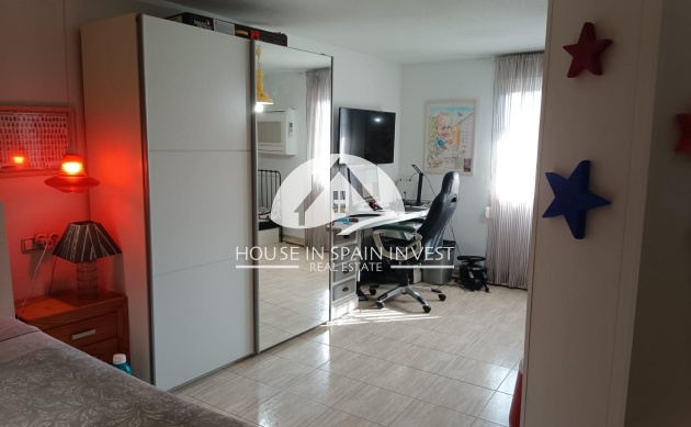 Resale - Apartment  - Torrevieja - El Acequión - Los Náufragos