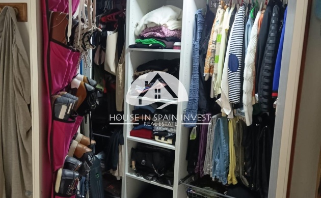 Resale - Apartment  - Torrevieja - El Acequión - Los Náufragos