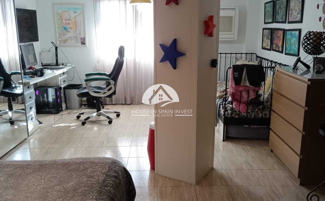 Resale - Apartment  - Torrevieja - El Acequión - Los Náufragos