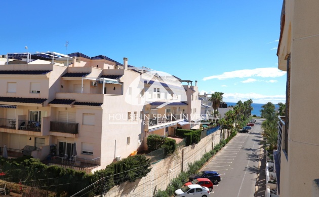 Resale - Apartment  - Torrevieja - La Veleta