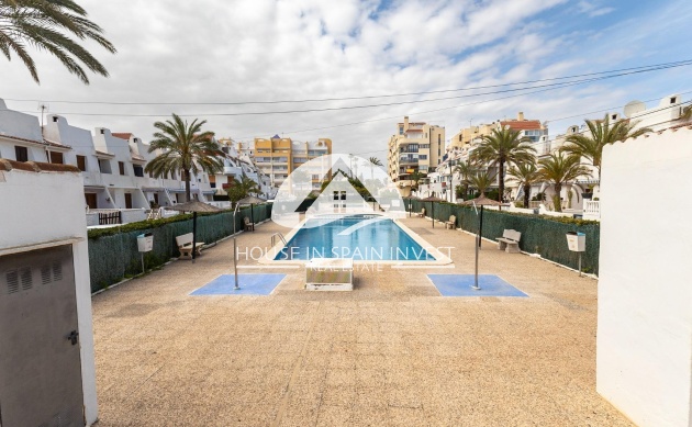 Resale - Apartment  - Torrevieja - La Veleta