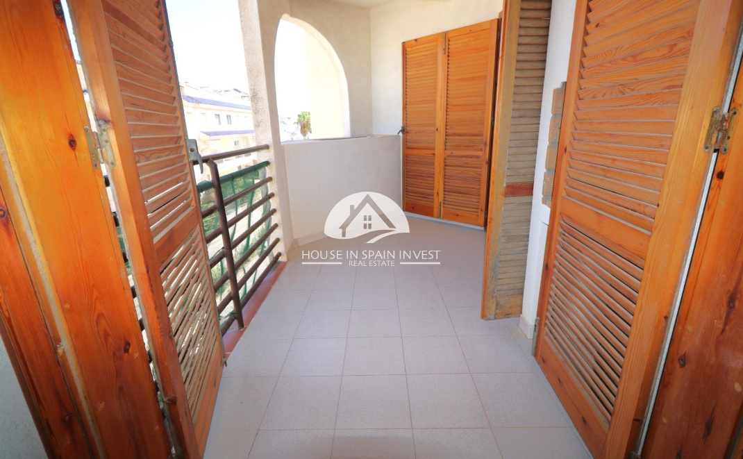 Resale - Apartment  - Torrevieja - La Veleta