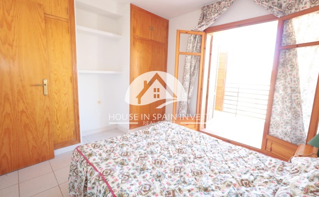 Resale - Apartment  - Torrevieja - La Veleta