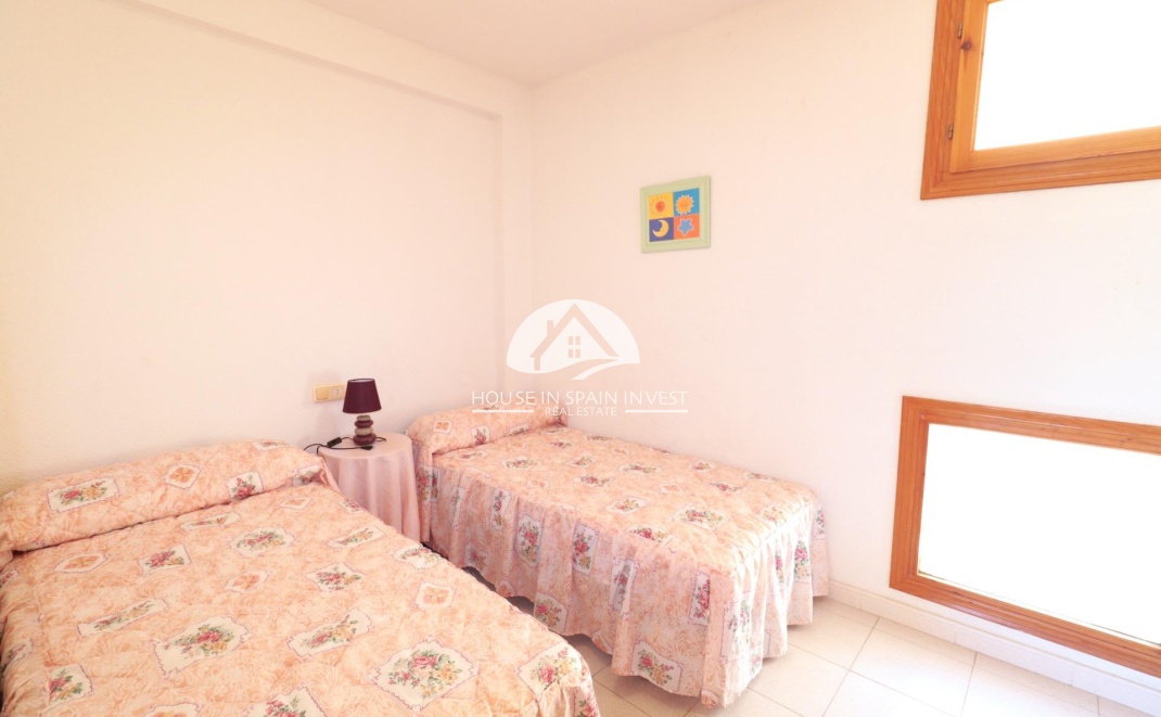 Resale - Apartment  - Torrevieja - La Veleta