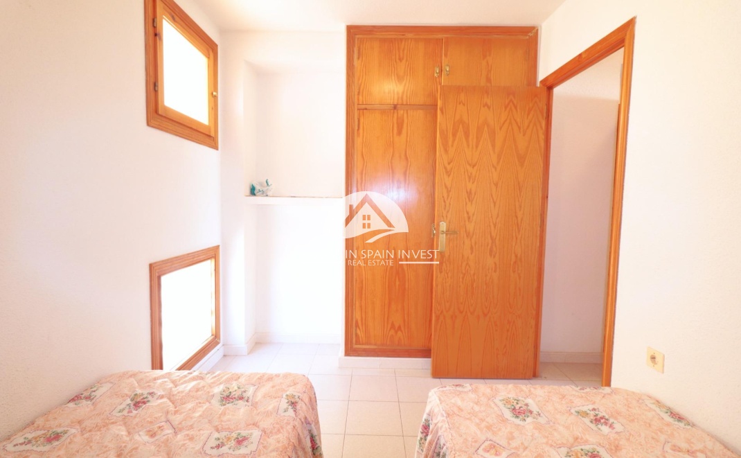Resale - Apartment  - Torrevieja - La Veleta