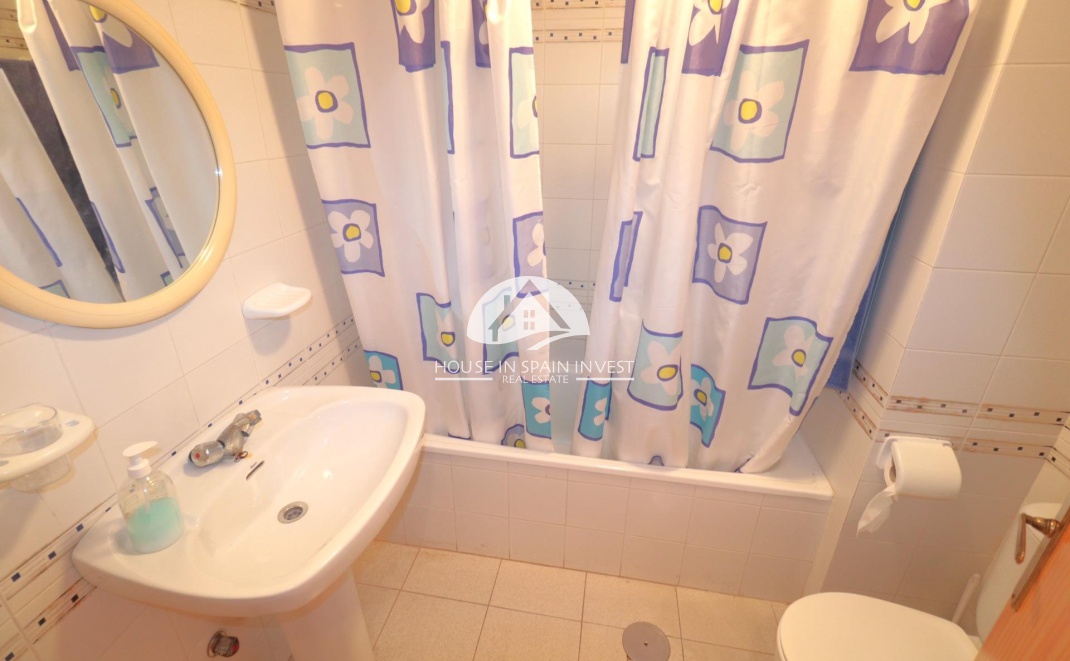 Resale - Apartment  - Torrevieja - La Veleta