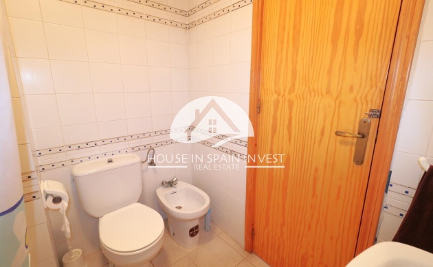 Resale - Apartment  - Torrevieja - La Veleta