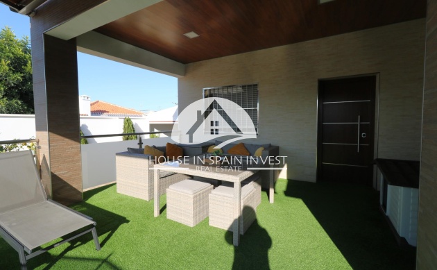 Resale - Villa - Torrevieja - Torreta - Salado