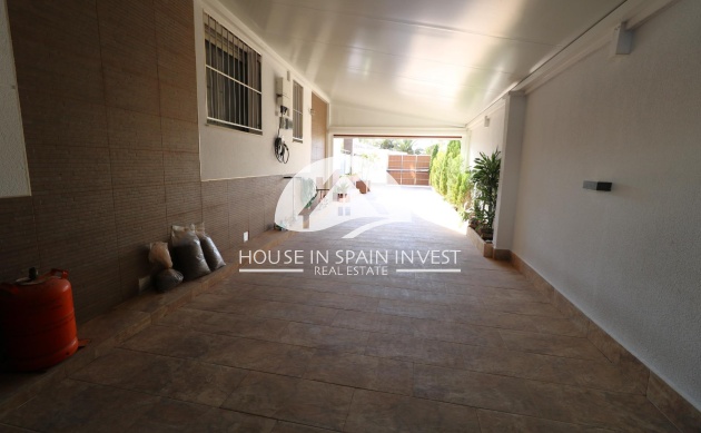 Resale - Villa - Torrevieja - Torreta - Salado