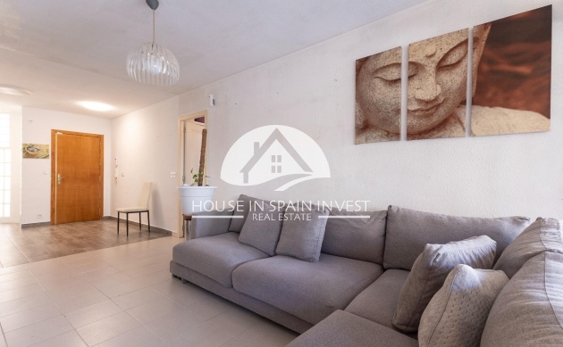 Resale - Apartment  - Torrevieja - La Veleta