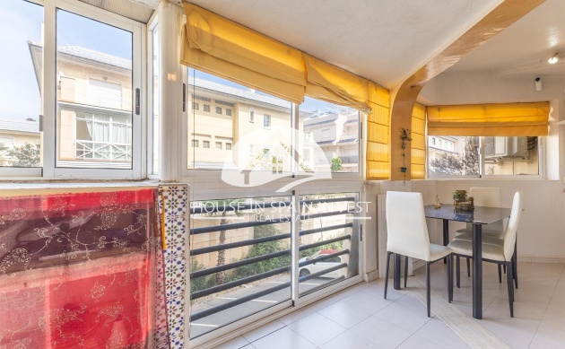 Resale - Apartment  - Torrevieja - La Veleta