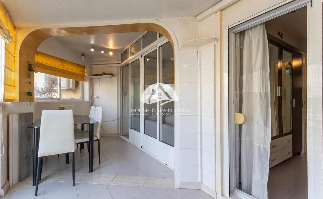 Resale - Apartment  - Torrevieja - La Veleta