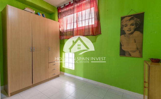 Resale - Apartment  - Torrevieja - La Veleta