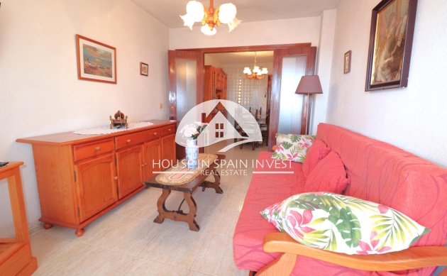 Resale - Apartment  - Torrevieja - Playa de los Naufragos