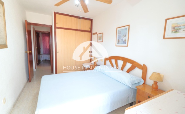 Resale - Apartment  - Torrevieja - Playa de los Naufragos