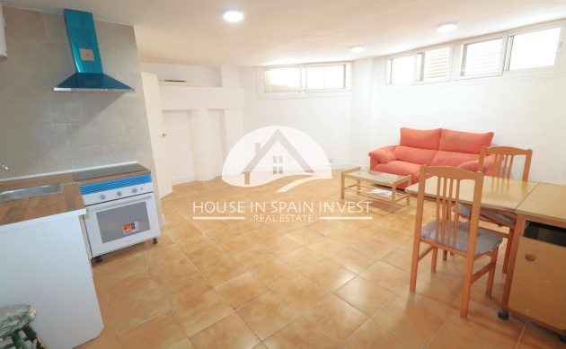 Herverkoop - Studio - Torrevieja - Centro