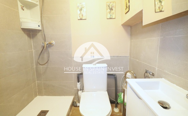 Herverkoop - Studio - Torrevieja - Centro