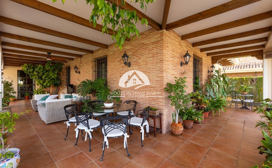 Resale - Villa - Torrevieja - La Veleta