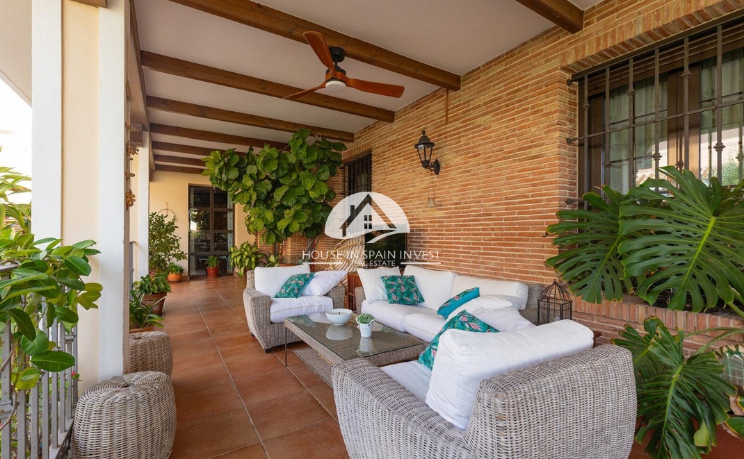 Resale - Villa - Torrevieja - La Veleta