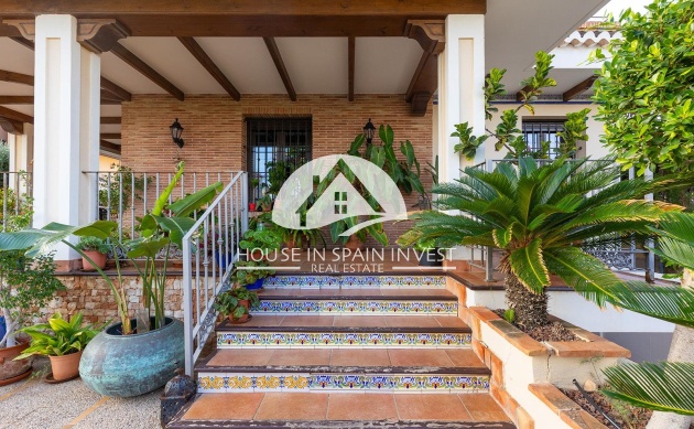 Resale - Villa - Torrevieja - La Veleta