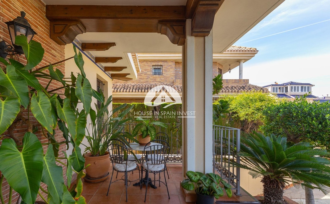 Resale - Villa - Torrevieja - La Veleta