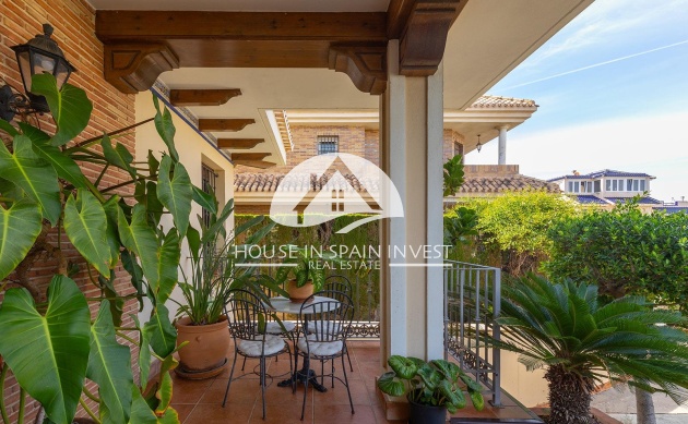 Resale - Villa - Torrevieja - La Veleta