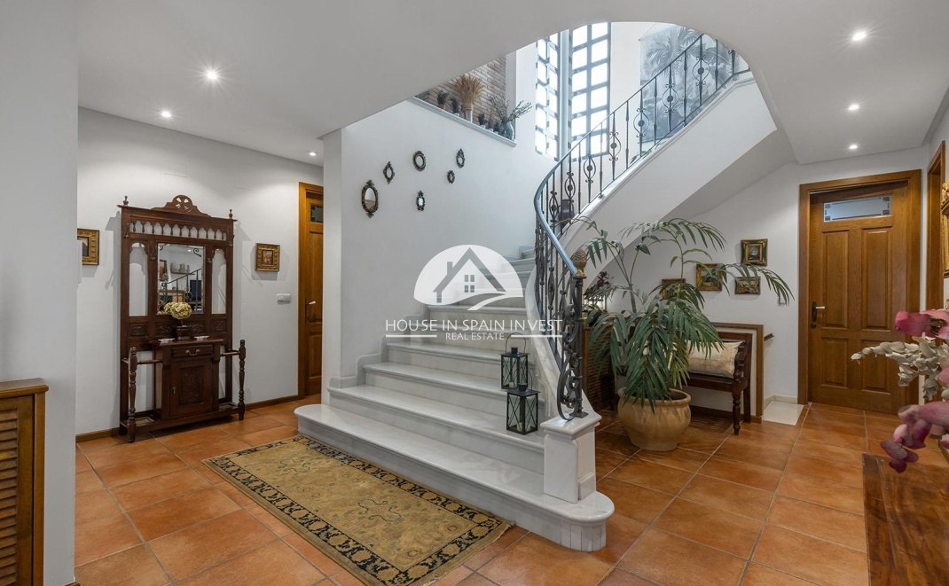 Resale - Villa - Torrevieja - La Veleta