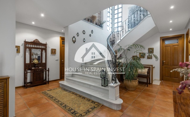 Resale - Villa - Torrevieja - La Veleta