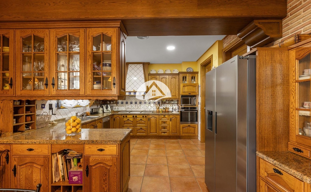 Resale - Villa - Torrevieja - La Veleta