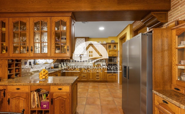 Resale - Villa - Torrevieja - La Veleta