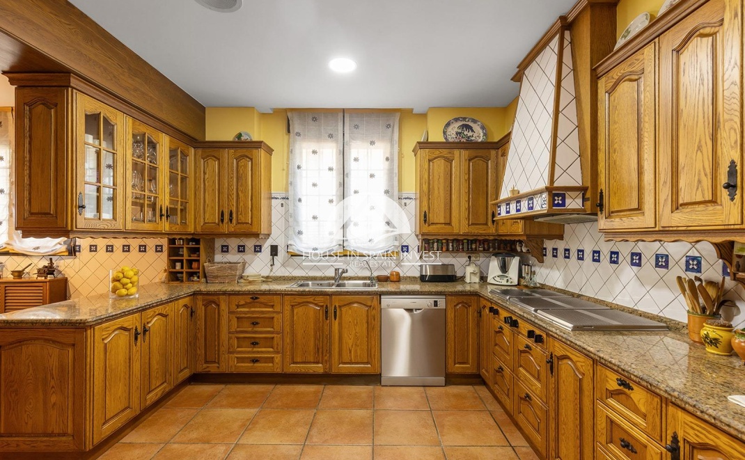 Resale - Villa - Torrevieja - La Veleta