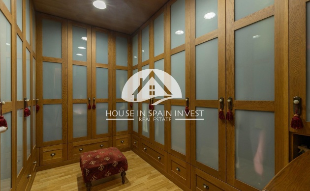 Resale - Villa - Torrevieja - La Veleta