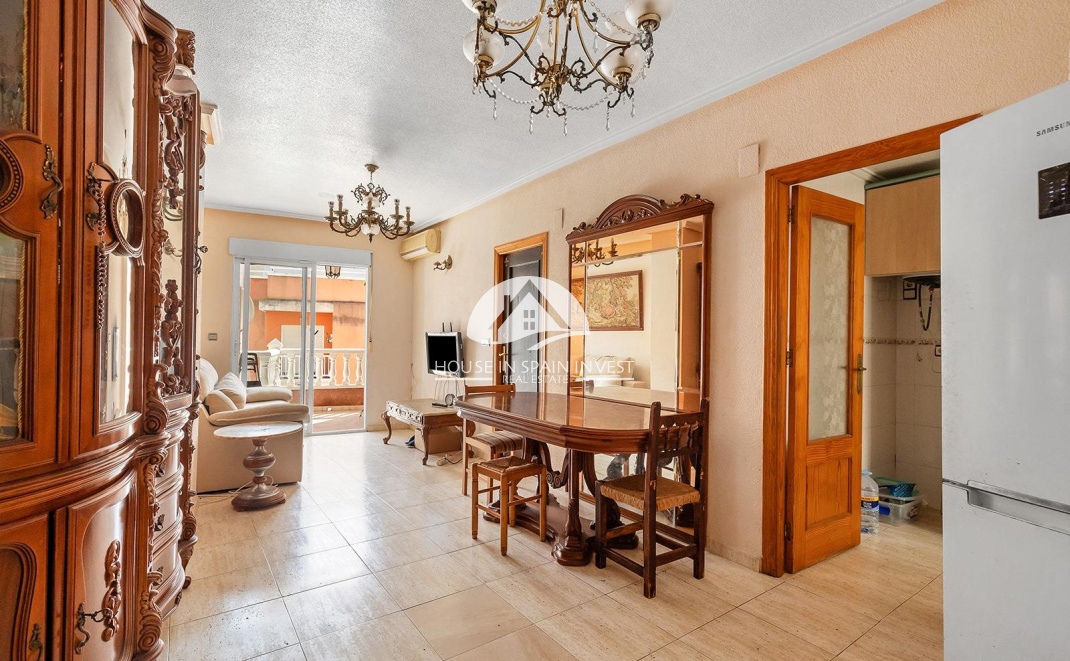 Resale - Apartment  - Torrevieja - Playa del Cura