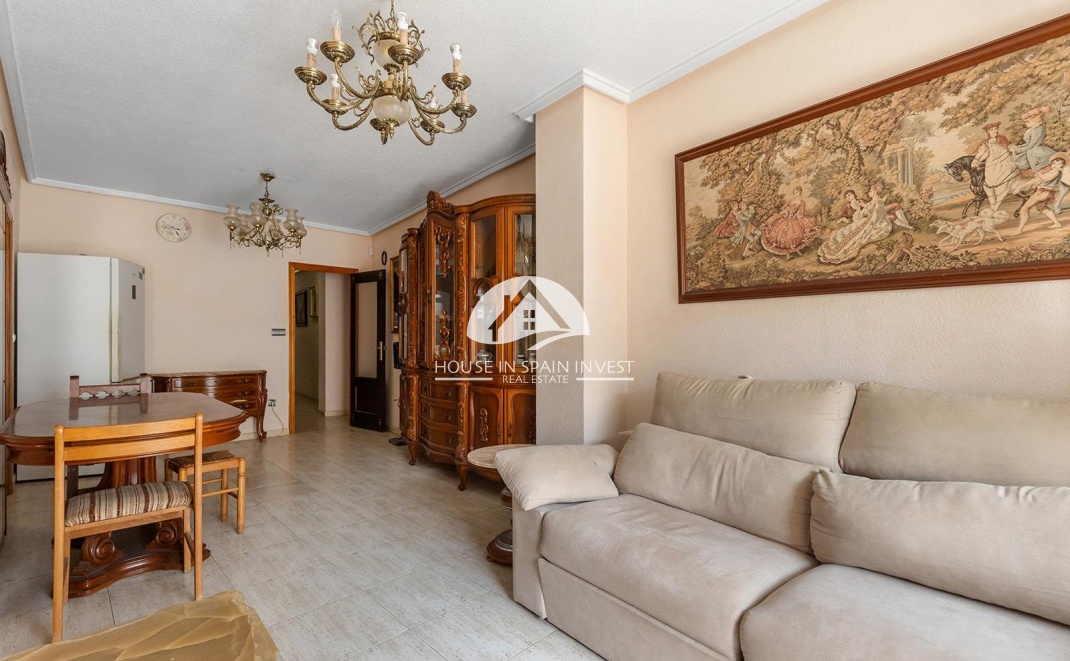 Resale - Apartment  - Torrevieja - Playa del Cura