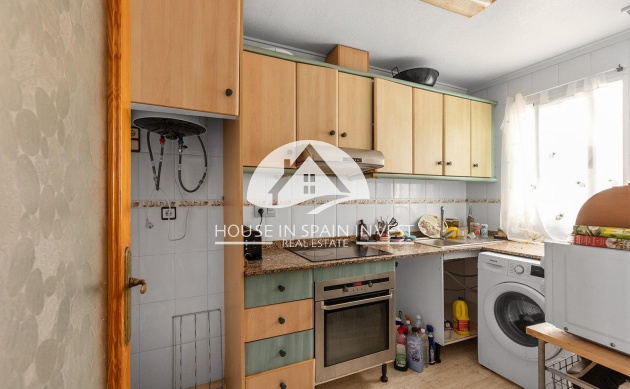 Resale - Apartment  - Torrevieja - Playa del Cura