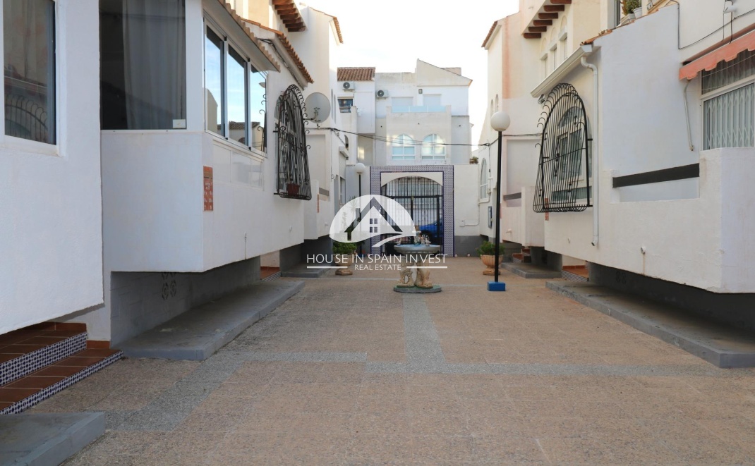 Resale - Studio - Torrevieja - Playa de los Naufragos