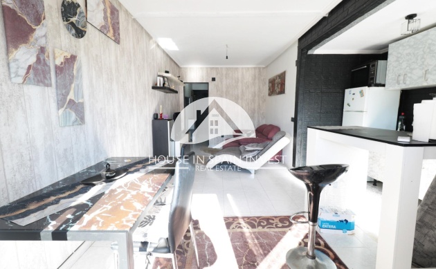 Resale - Apartment  - Torrevieja - La Mata