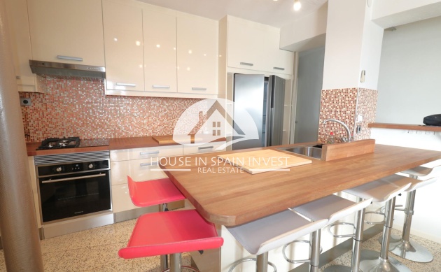Resale - Apartment  - Torrevieja - El Acequión - Los Náufragos