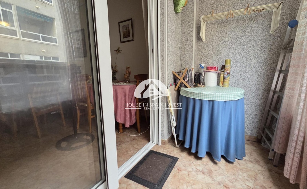 Resale - Apartment  - Torrevieja - Playa del Cura