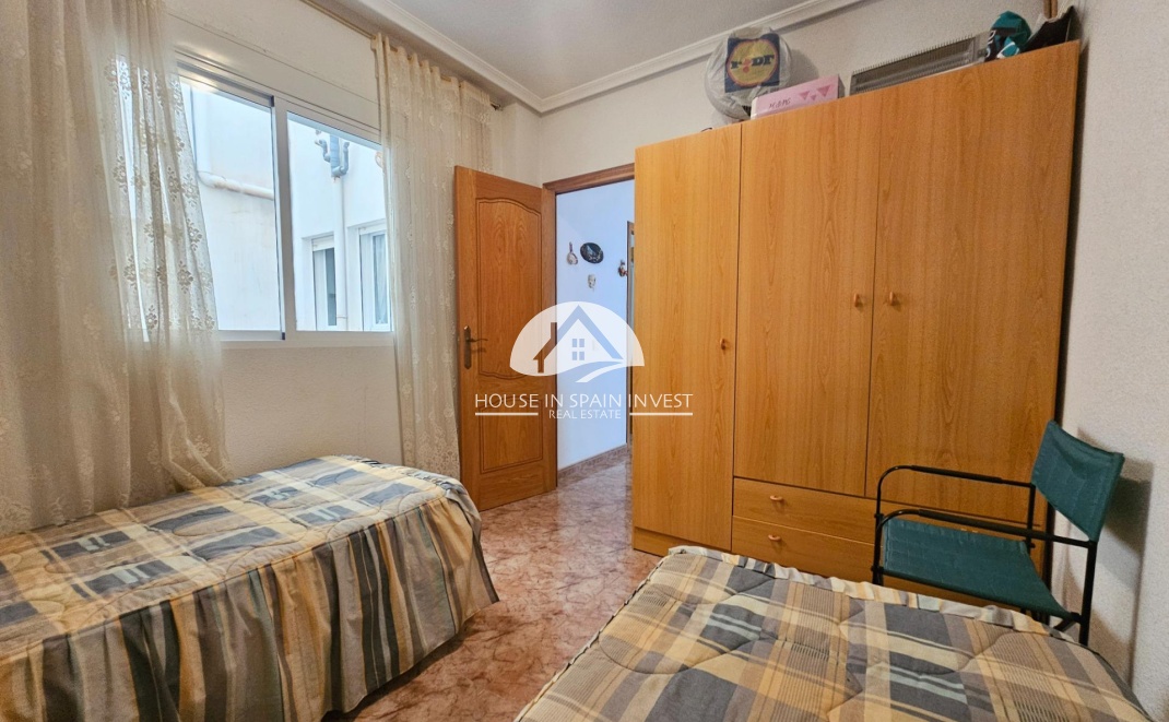 Resale - Apartment  - Torrevieja - Playa del Cura