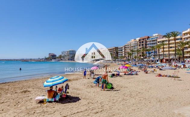 Resale - Apartment  - Torrevieja - Playa del Cura