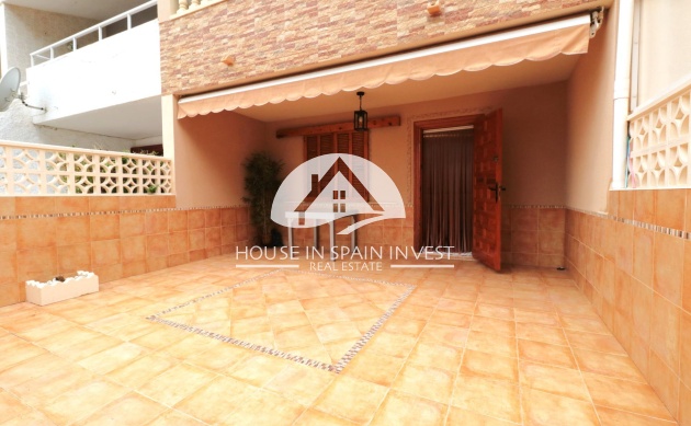 Resale - Townhouse - Torrevieja - Playa de los Naufragos