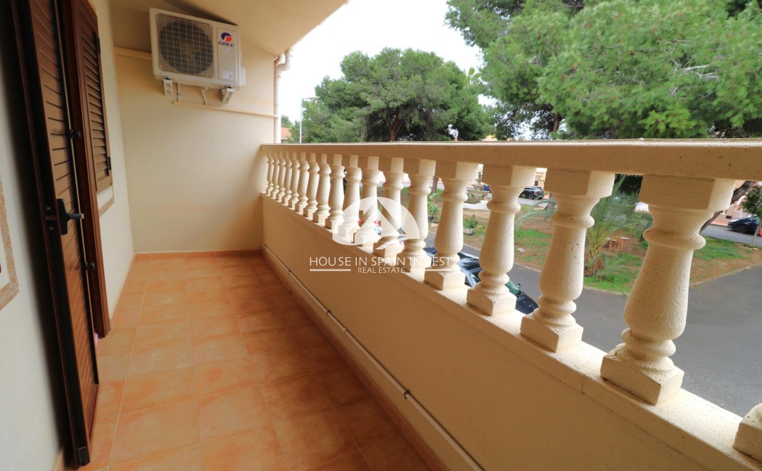 Resale - Townhouse - Torrevieja - Playa de los Naufragos