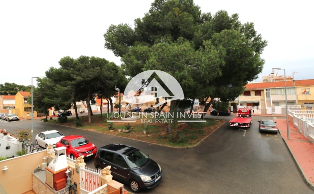 Resale - Townhouse - Torrevieja - Playa de los Naufragos