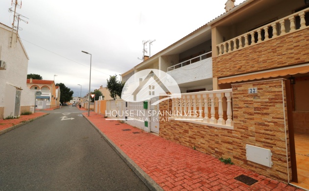 Resale - Townhouse - Torrevieja - Playa de los Naufragos