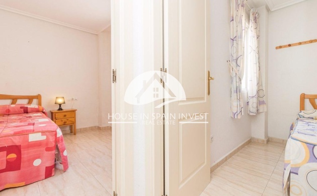 Resale - Apartment  - Torrevieja - Centro