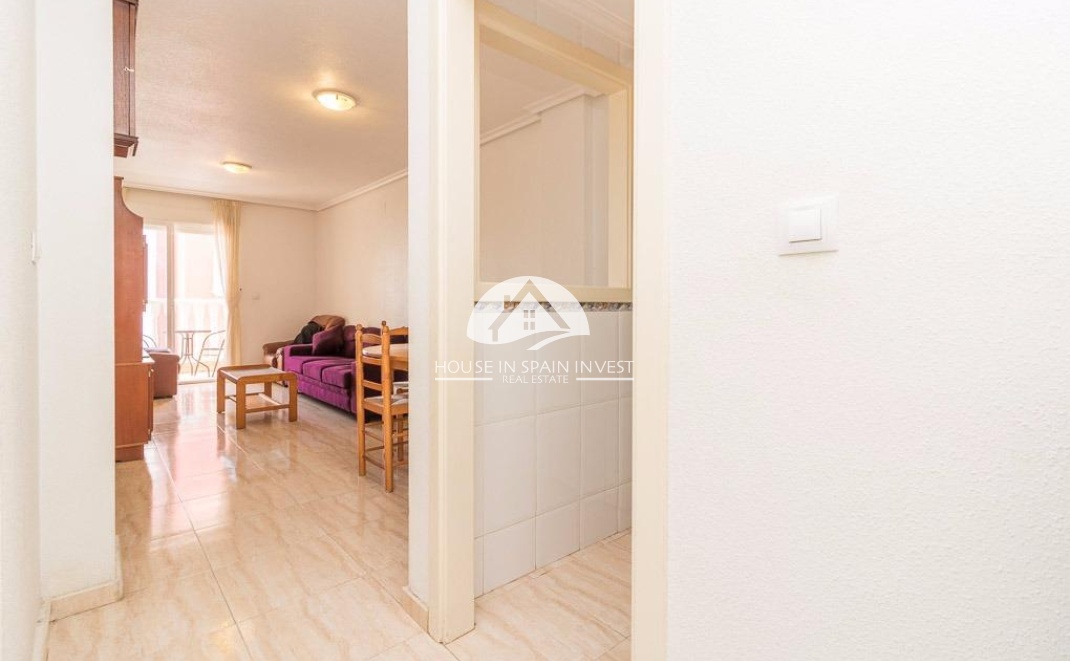 Resale - Apartment  - Torrevieja - Centro
